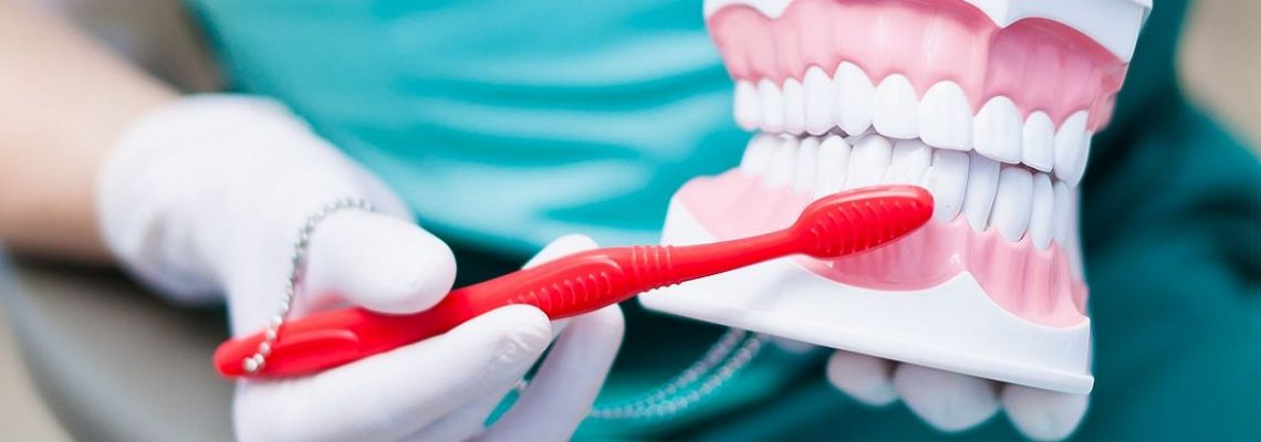 چرا دندانپزشک تهران بهترین گزینه برای درمان بیماری‌های دهان و دندان است؟
