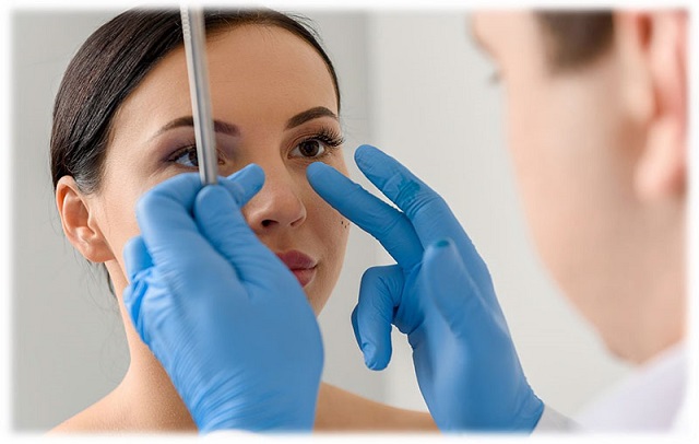 درباره دکتر متخصص جراحی زیبایی بینی چه می‌دانید؟