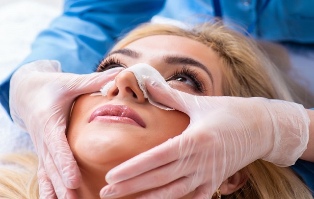 نکات و راه های مراقبت از پوست بعد از عمل بینی